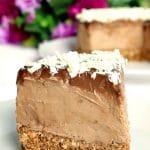 No Bake Triple Chocolate Mascarpone Cheesecake, a rich and overly-indulgent dessert that screams perfection. Great for any party or celebration, this cheesecake is super easy to make and so delicious.