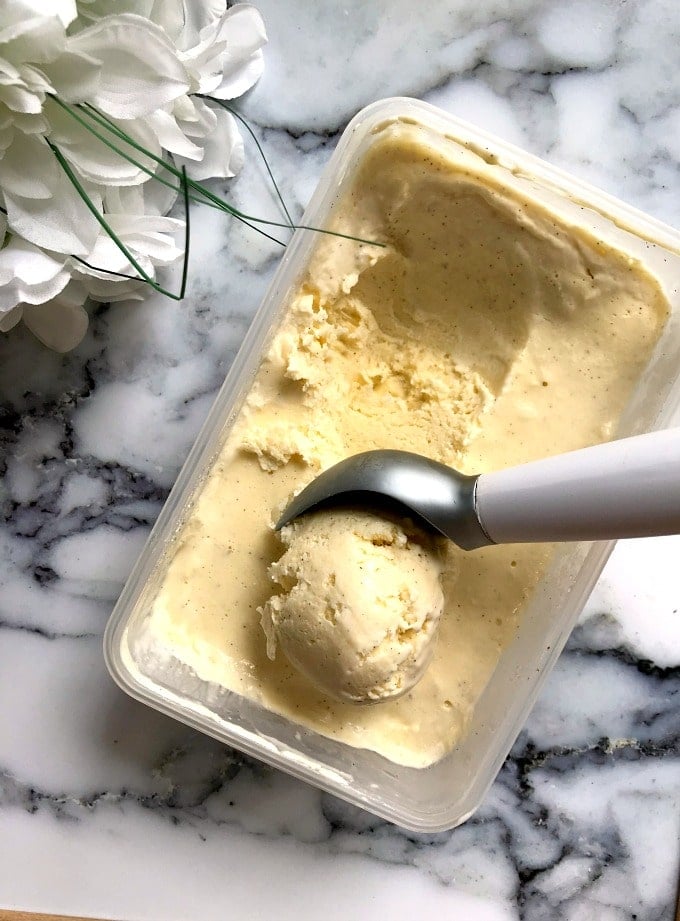 Easy Homemade Vanilla Ice Cream (No