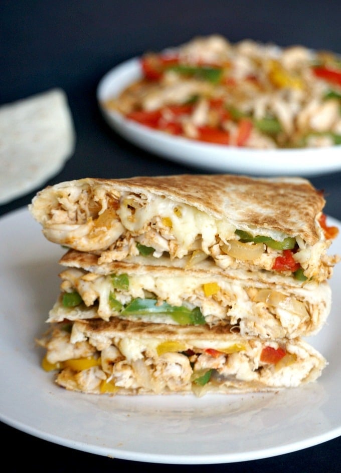 Healthy Chicken Fajita Quesadillas - My Gorgeous Recipes