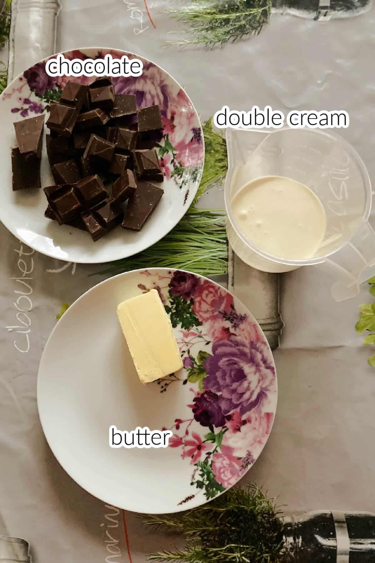 Ingredients needed to make chocolate filling.