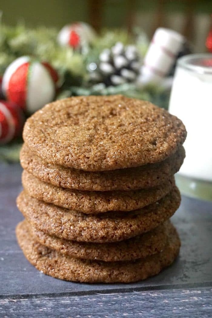 A stack of 6 ginger snap cookies.