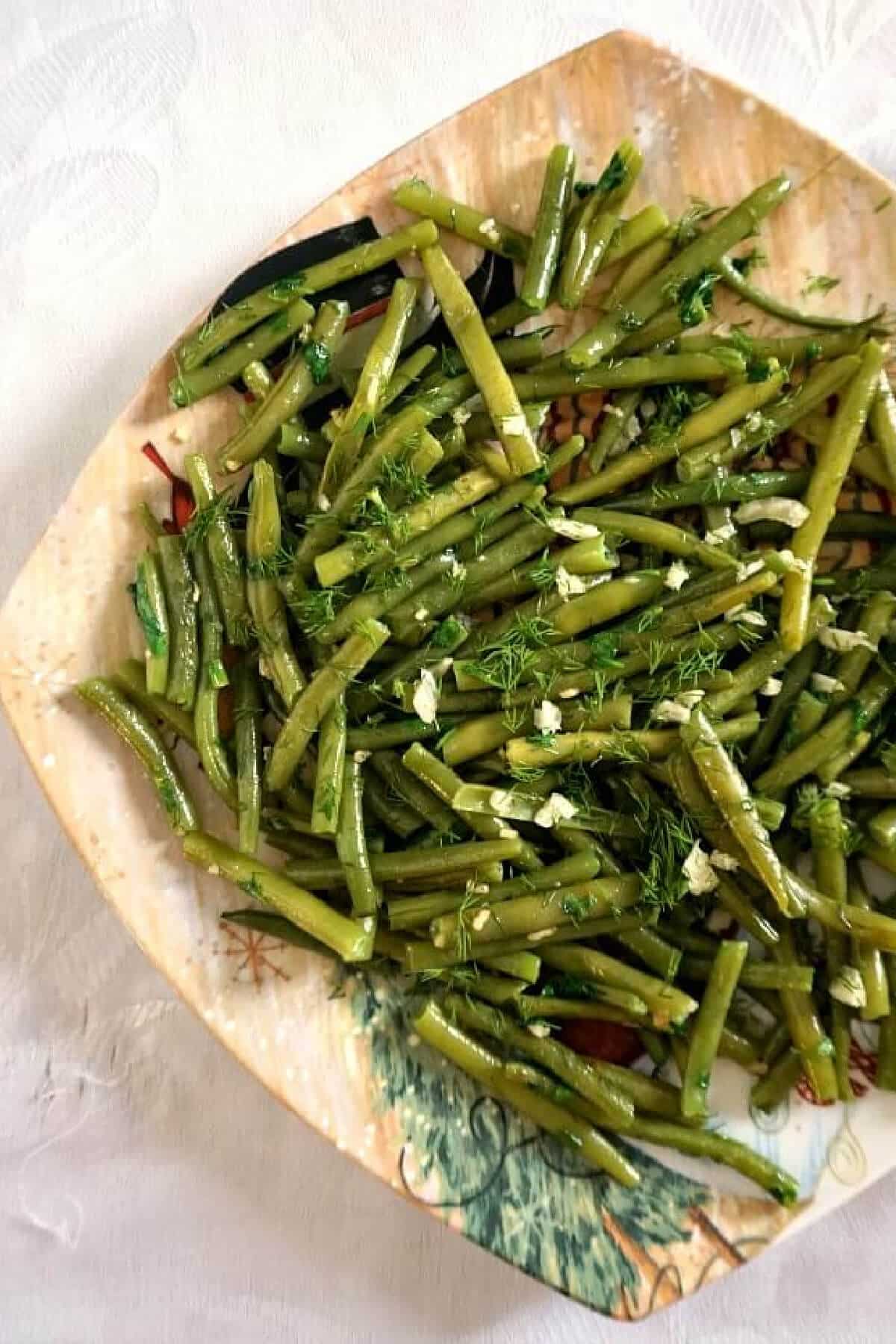 A dish with green beans.