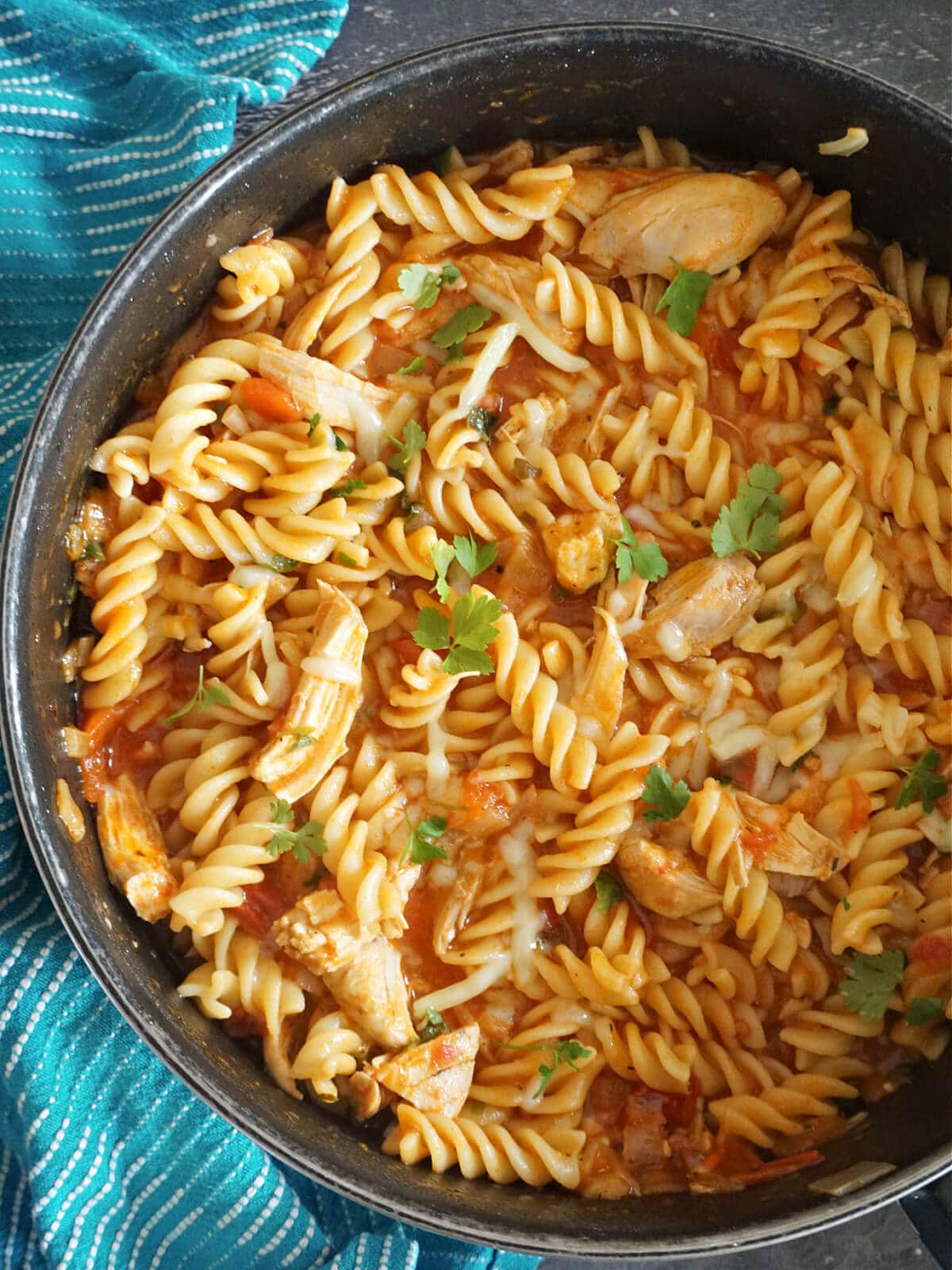 A pot of chicken pasta