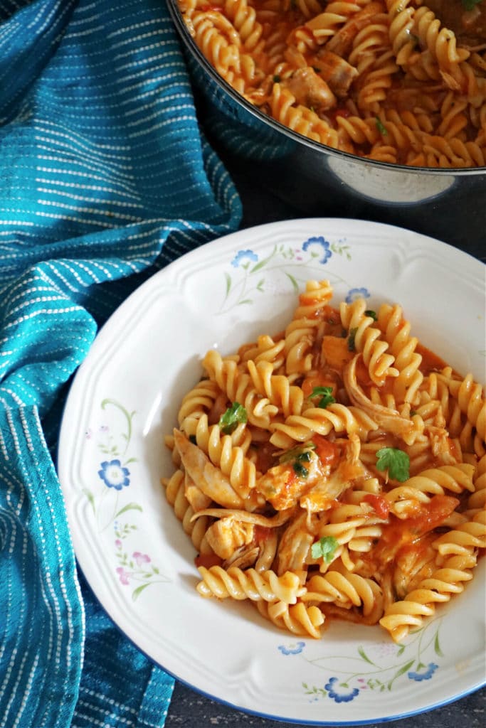 One-Pot Leftover Roast Chicken Pasta - My Gorgeous Recipes