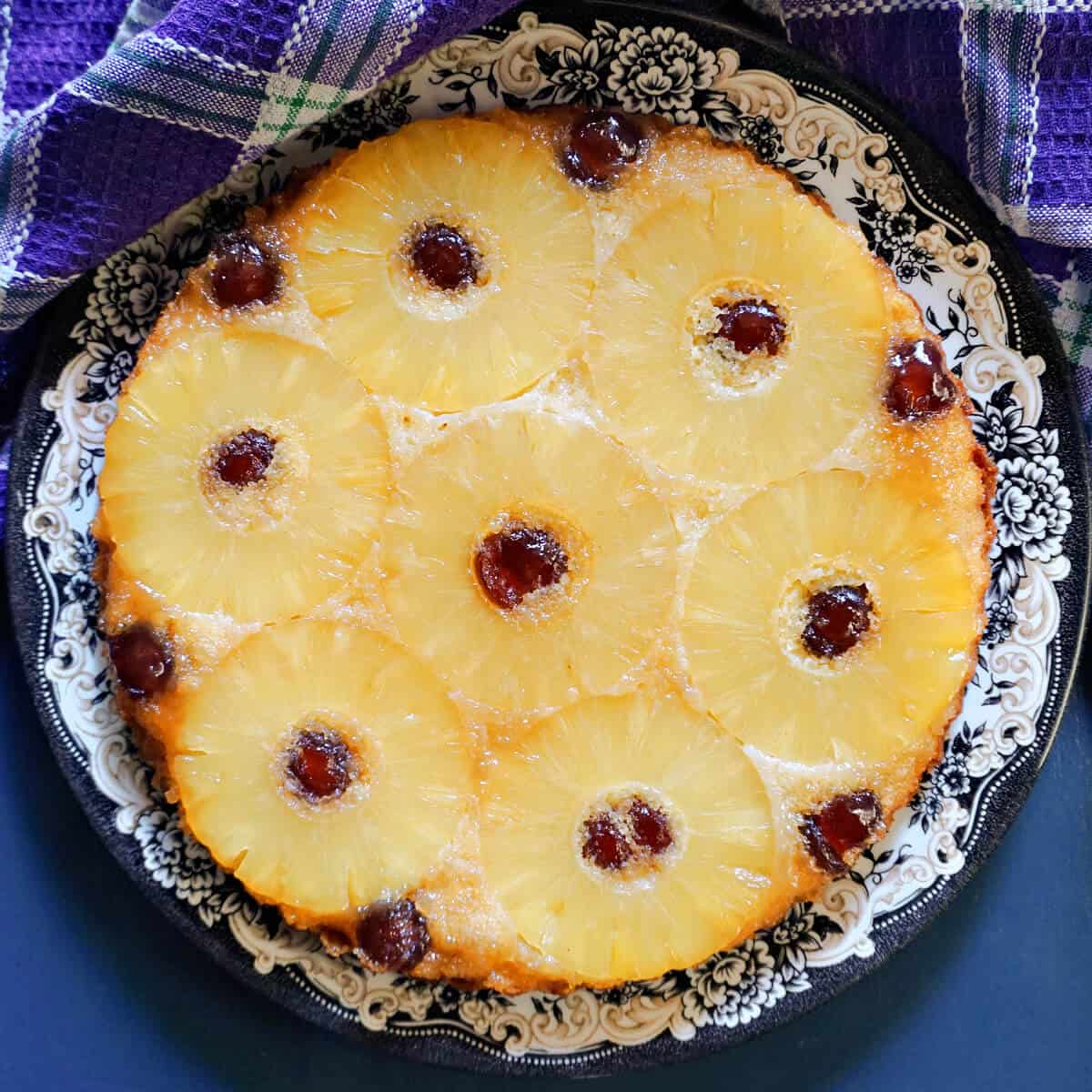 Easy Pineapple Upside-Down Cake
