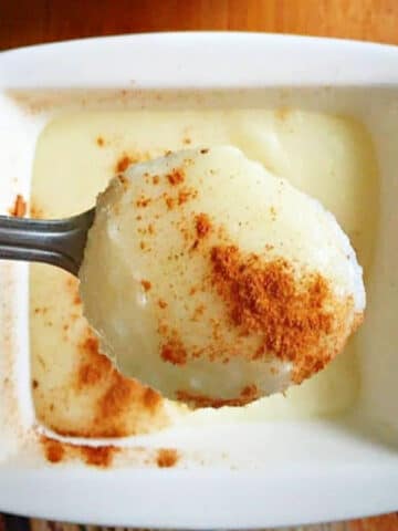 Close-up shoot of a white ramekin with semolina pudding