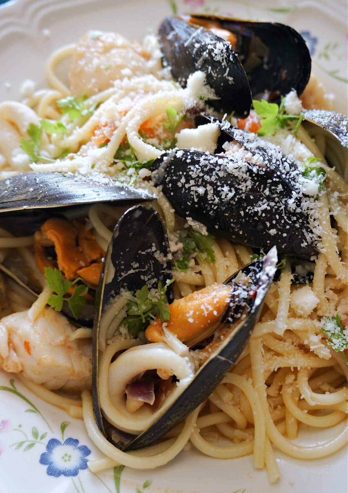 Close-up shot of seafood with spaghetti