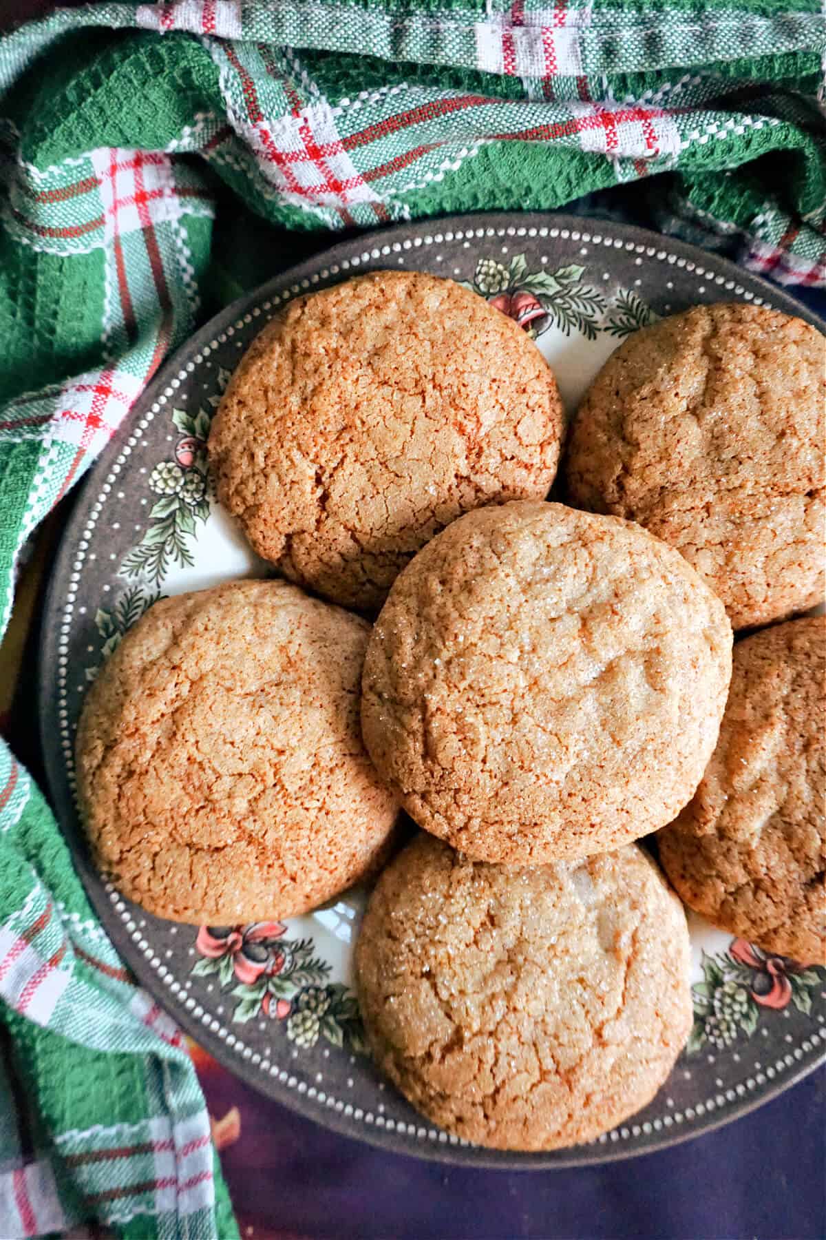 A plate with ginger biscuits.