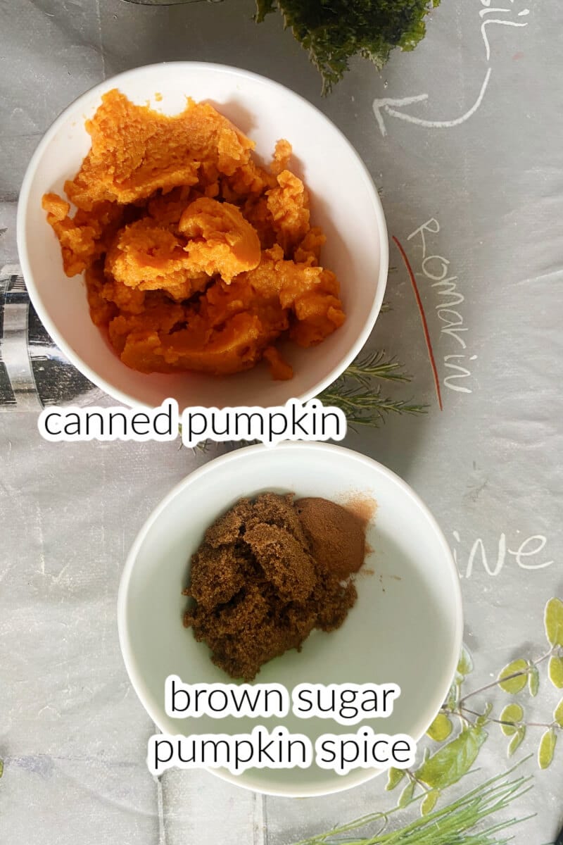 Ingredients needed to make pumpkin filling.