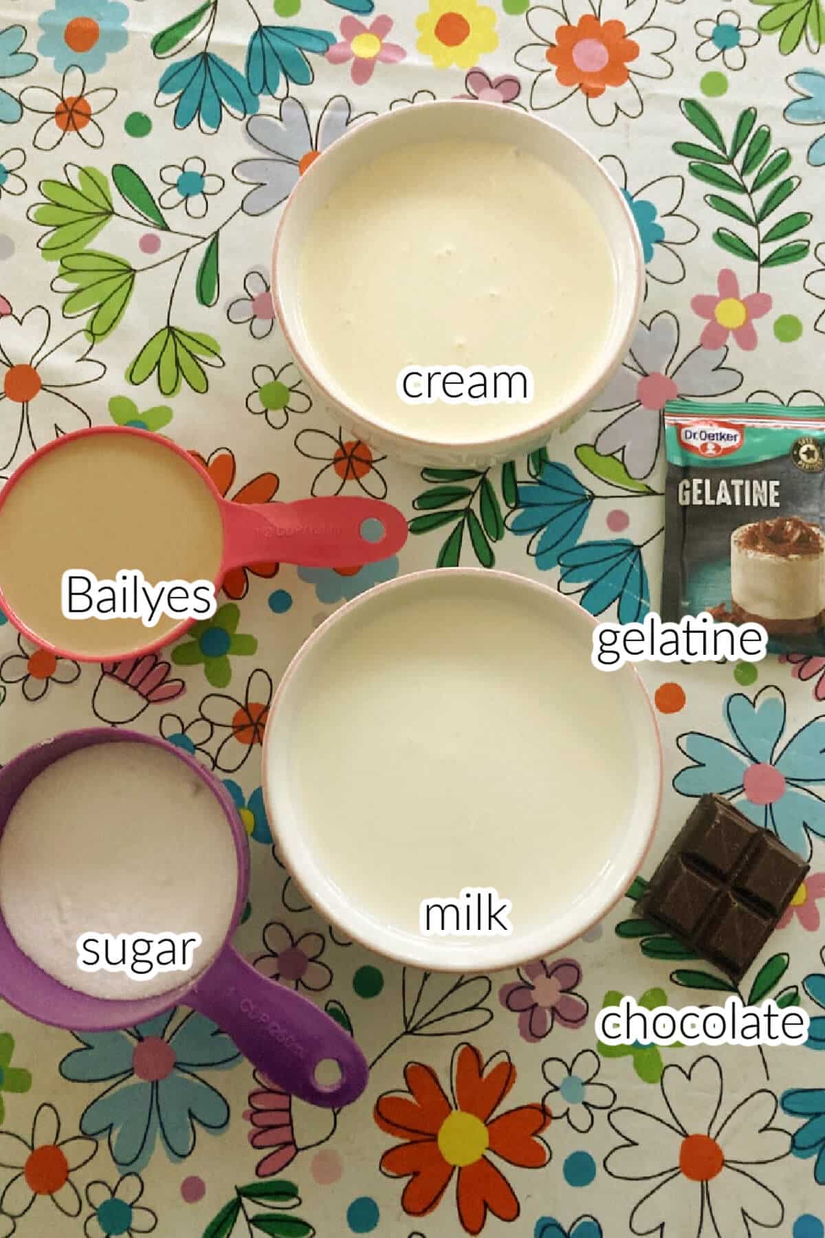 Ingredients needed to make panna cotta with baileys