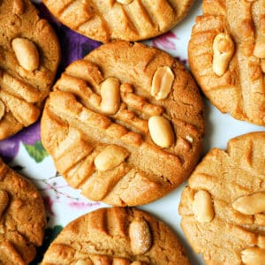 Close-up shoot of peanut cookies with salted peanuts.