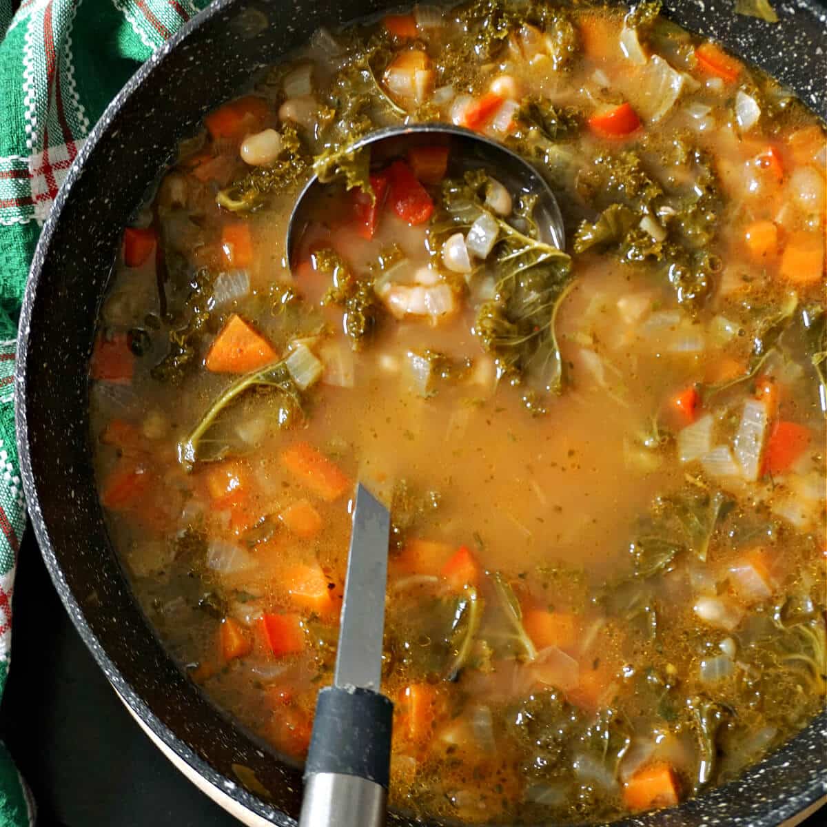 White Bean and Kale Soup