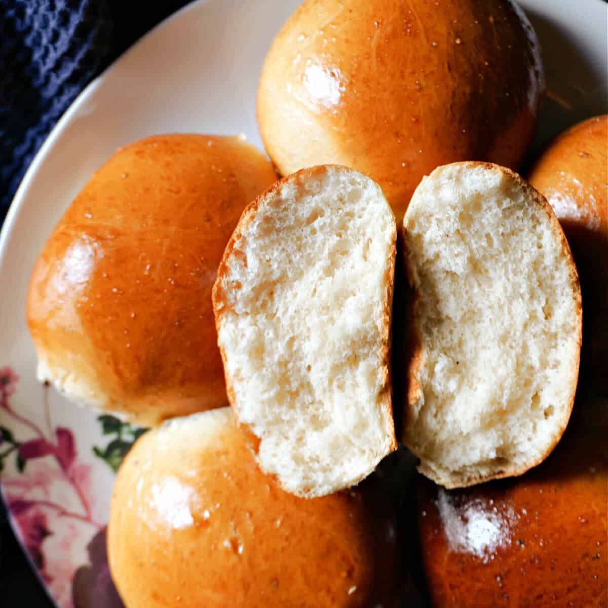 Cardamom Brioche Buns