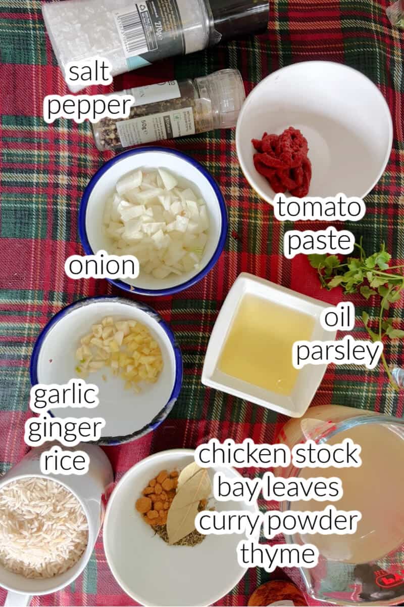 Ingredients used to make jollof rice.