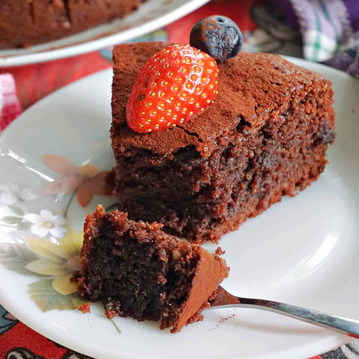Flourless Chocolate Almond Cake (Gluten-Free)