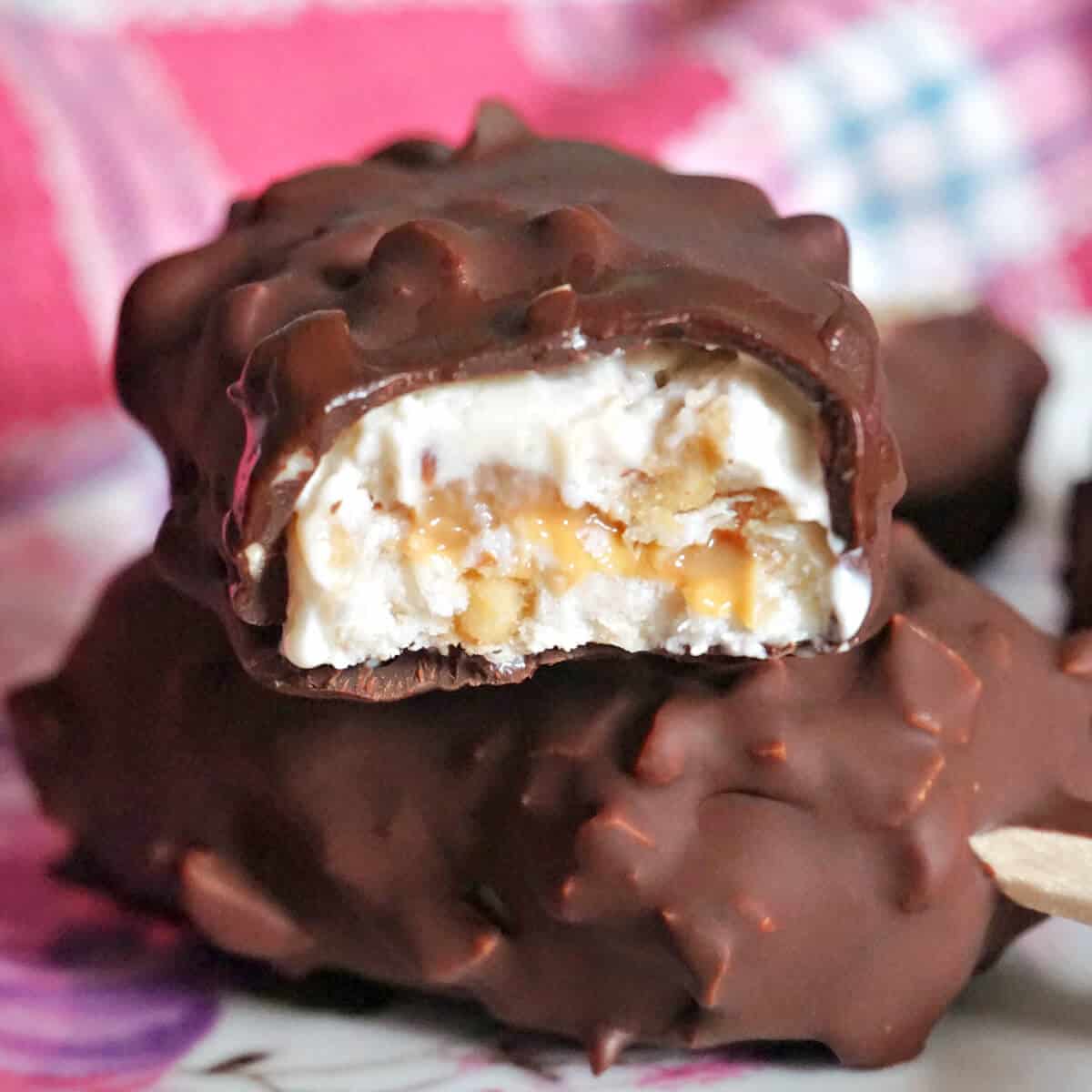 Chocolate Peanut Butter Frozen Yogurt Popsicles