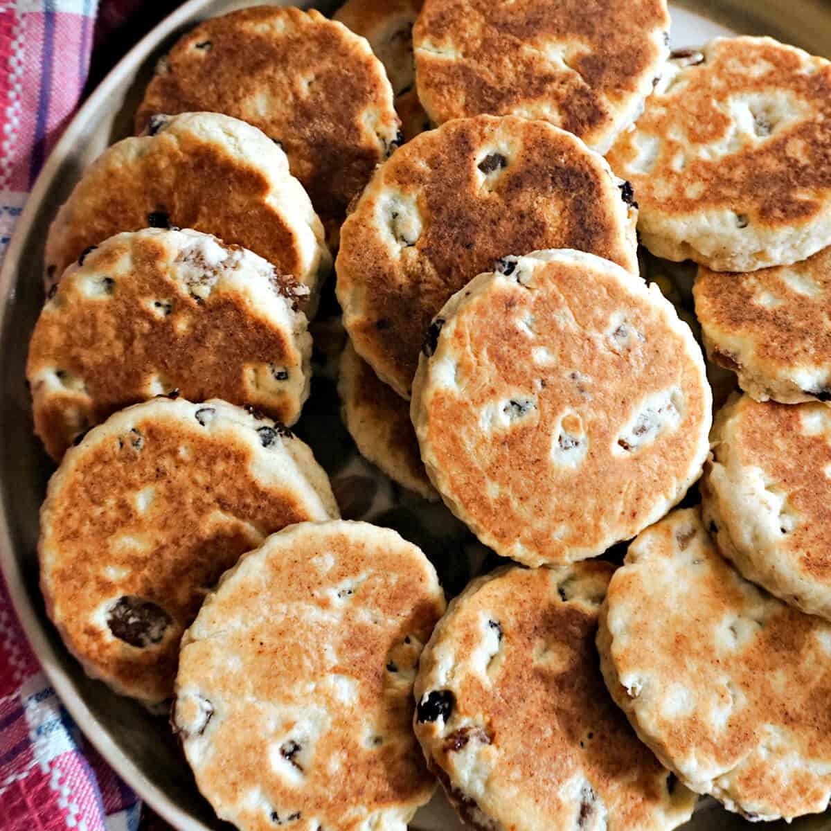 Easy Welsh Cakes Recipe